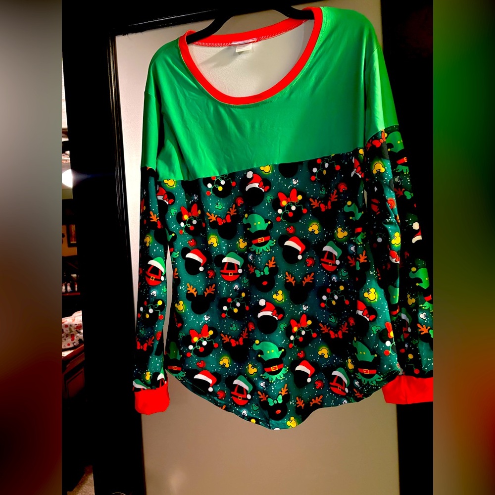 Disney Christmas top. Brand new. Medium